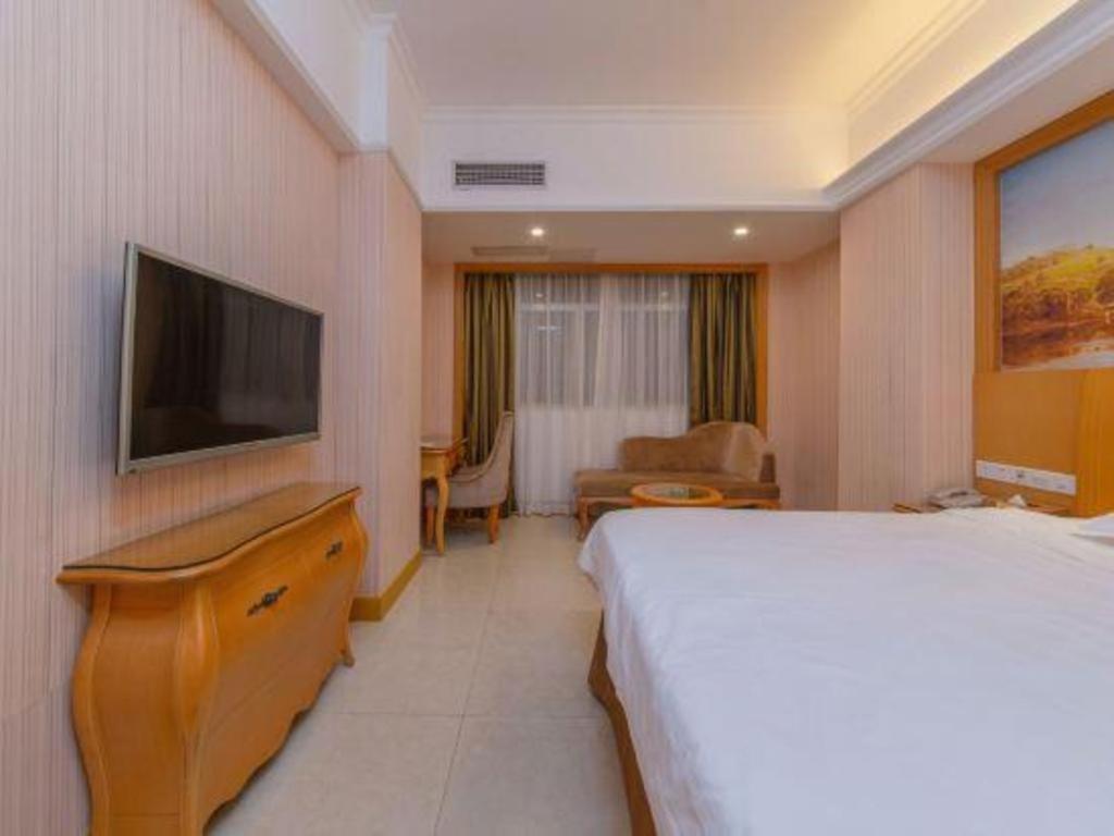 Vienna Classic Hotel Guangdong Yangxi Moon Bay Eksteriør billede