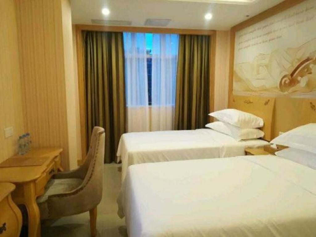 Vienna Classic Hotel Guangdong Yangxi Moon Bay Eksteriør billede