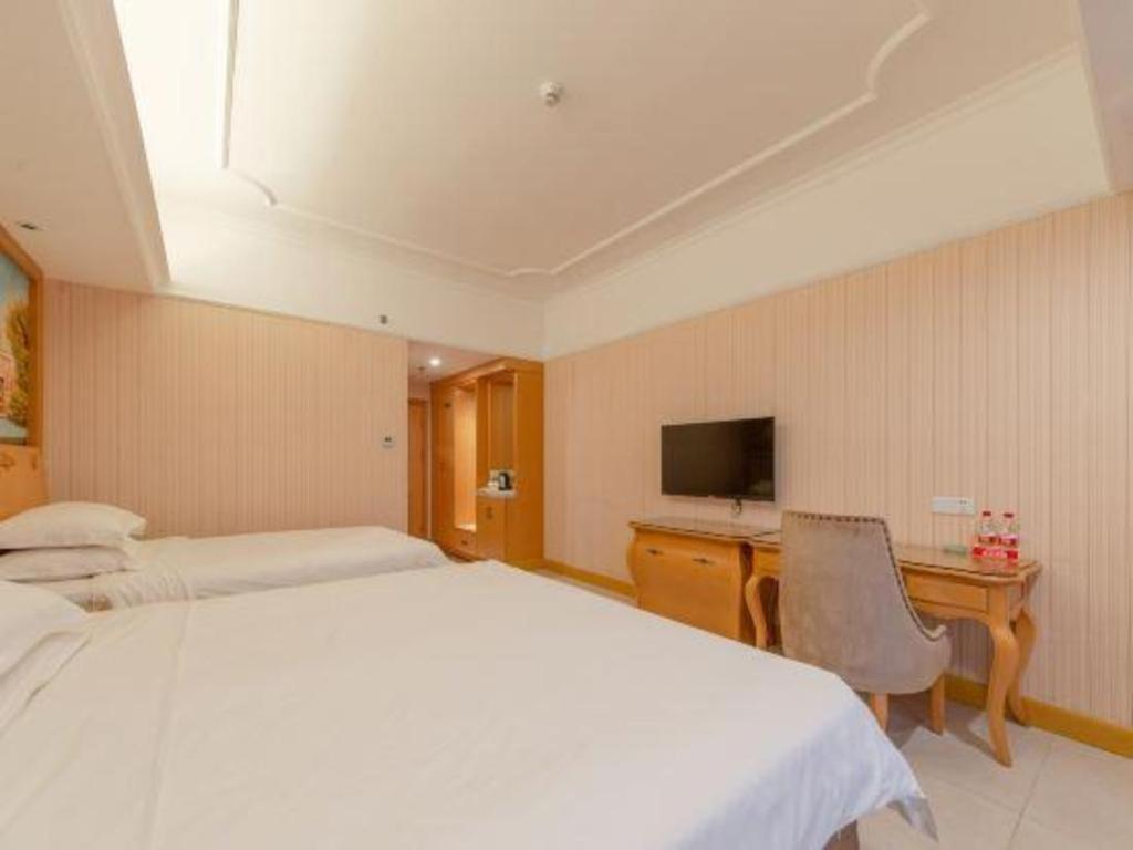 Vienna Classic Hotel Guangdong Yangxi Moon Bay Eksteriør billede