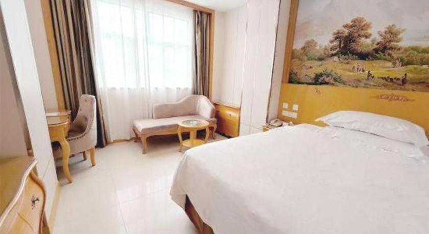Vienna Classic Hotel Guangdong Yangxi Moon Bay Eksteriør billede