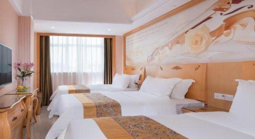 Vienna Classic Hotel Guangdong Yangxi Moon Bay Eksteriør billede