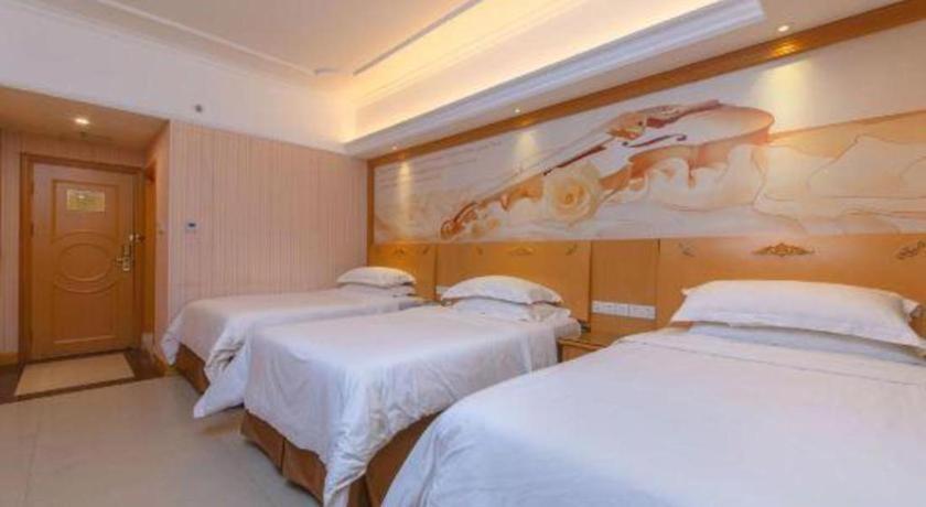 Vienna Classic Hotel Guangdong Yangxi Moon Bay Eksteriør billede