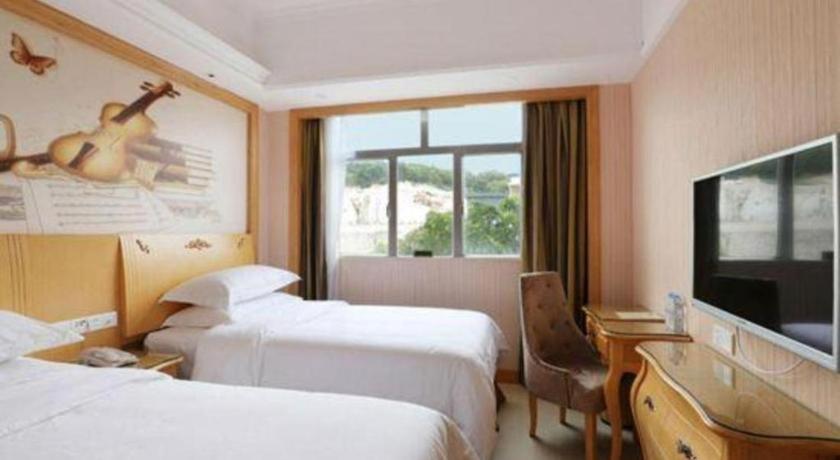 Vienna Classic Hotel Guangdong Yangxi Moon Bay Eksteriør billede