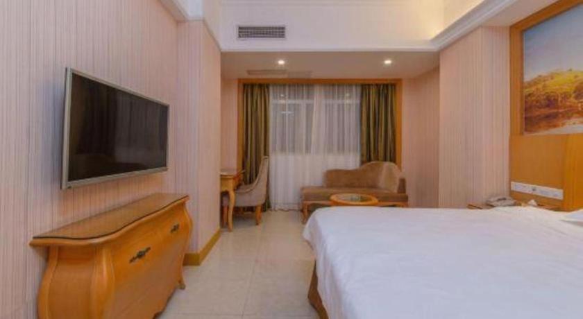 Vienna Classic Hotel Guangdong Yangxi Moon Bay Eksteriør billede