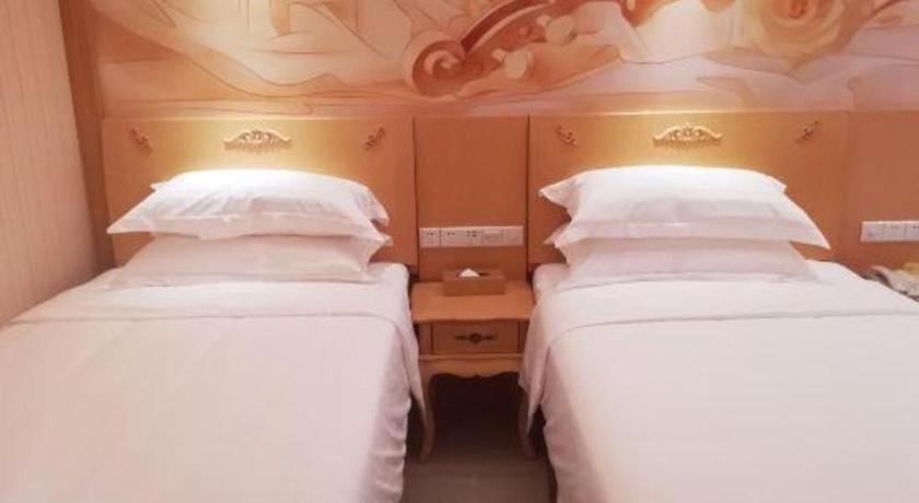 Vienna Classic Hotel Guangdong Yangxi Moon Bay Eksteriør billede